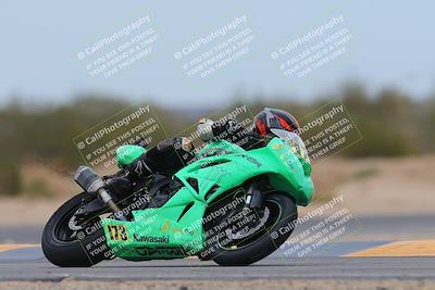 media/Jan-20-2024-CVMA (Sat) [[ddb8bc1f3d]]/Race 10 Amateur Supersport Middleweight/